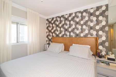 Apartamento à venda com 270m², 3 quartos e 3 vagas Apartamento à venda com 270m², 3 quartos e 3 vagasQuarto Suíte 1