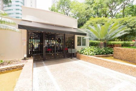 Apartamento à venda com 270m², 3 quartos e 3 vagas Apartamento à venda com 270m², 3 quartos e 3 vagasÁrea comum
