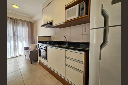 Apartamento à venda com 27m², 1 quarto e sem vagaSala/Cozinha