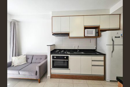 Apartamento à venda com 27m², 1 quarto e sem vagaSala/Cozinha