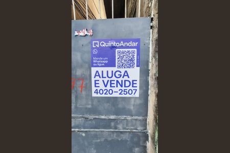 Casa à venda com 80m², 2 quartos e sem vagaPlaquinha 