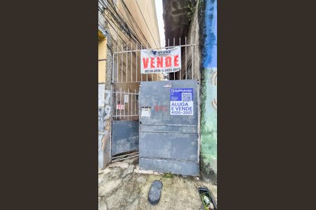 Casa à venda com 80m², 2 quartos e sem vagaEntrada da Vila e Plaquinha 