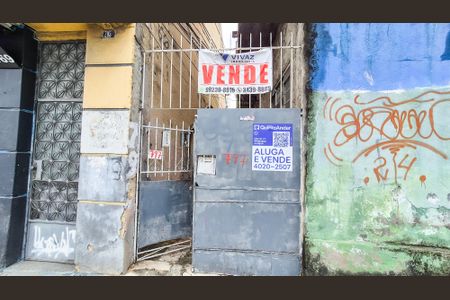 Casa à venda com 80m², 2 quartos e sem vagaEntrada da Vila e Plaquinha 