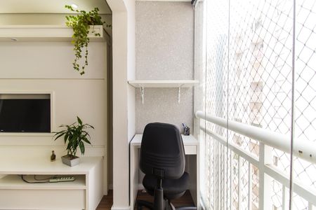 Sacada de apartamento à venda com 2 quartos, 48m² em Colônia (zona Leste), São Paulo
