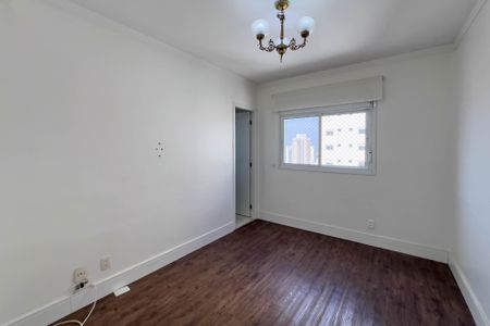 Apartamento para alugar com 133m², 3 quartos e 2 vagasQuarto 2
