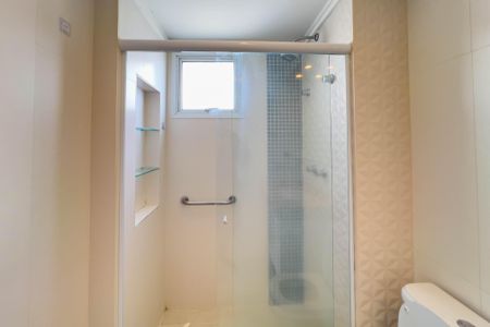 Apartamento para alugar com 133m², 3 quartos e 2 vagasBanheiro do quarto 1