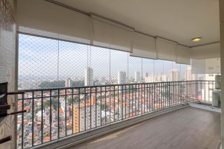 Apartamento para alugar com 133m², 3 quartos e 2 vagasVaranda