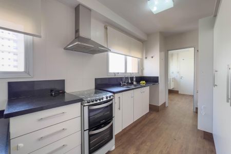 Apartamento para alugar com 133m², 3 quartos e 2 vagasCozinha