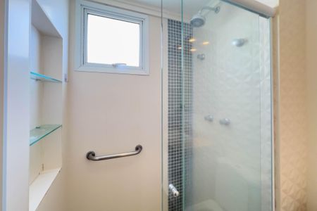 Apartamento para alugar com 133m², 3 quartos e 2 vagasBanheiro do quarto 1
