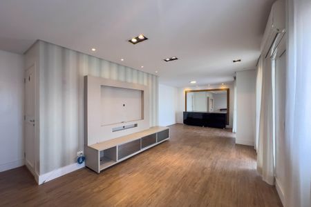 Apartamento para alugar com 133m², 3 quartos e 2 vagasSala