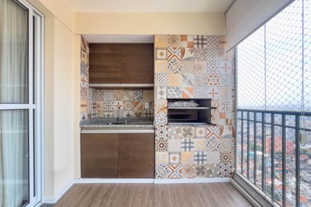 Apartamento para alugar com 133m², 3 quartos e 2 vagasVaranda