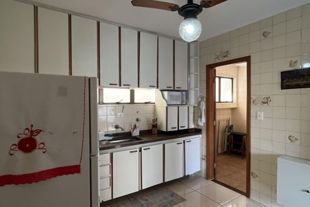 Apartamento para alugar com 152m², 3 quartos e 1 vagaCozinha 