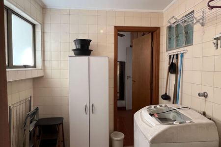 Apartamento para alugar com 152m², 3 quartos e 1 vagaÁrea de Serviço