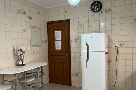 Apartamento para alugar com 152m², 3 quartos e 1 vagaCozinha 