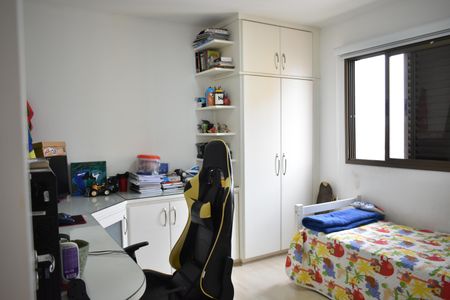 Apartamento à venda com 61m², 2 quartos e 1 vagaQuarto 2