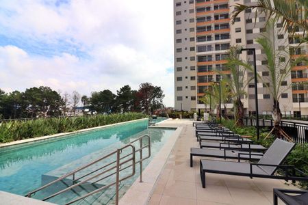 Apartamento para alugar com 61m², 2 quartos e 1 vaga Apartamento para alugar com 61m², 2 quartos e 1 vagaÁrea comum - Piscina