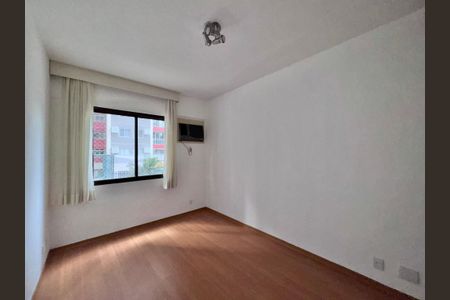 Apartamento para alugar com 120m², 3 quartos e 2 vagasSuíte