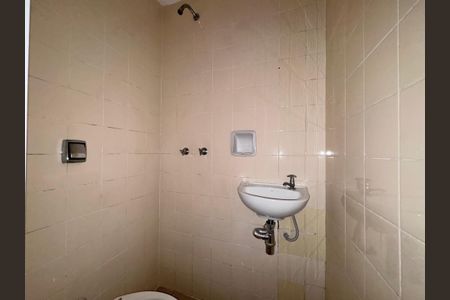 Apartamento para alugar com 120m², 3 quartos e 2 vagasCozinha e Área de Serviço - Banheiro