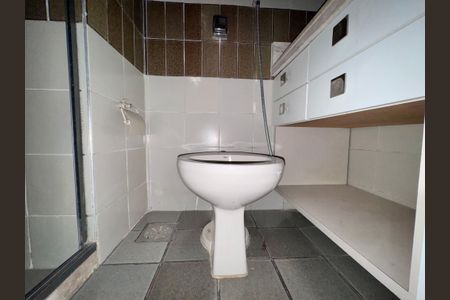 Apartamento para alugar com 120m², 3 quartos e 2 vagasBanheiro Social