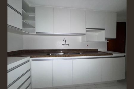 Apartamento para alugar com 120m², 3 quartos e 2 vagasCozinha e Área de Serviço