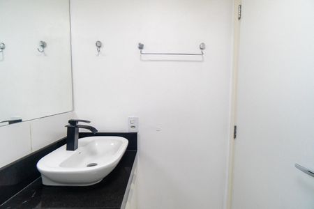 Apartamento para alugar com 39m², 2 quartos e sem vaga Apartamento para alugar com 39m², 2 quartos e sem vagaBanheiro