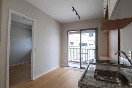 Sala de apartamento para alugar com 1 quarto, 29m² em Liberdade, São Paulo