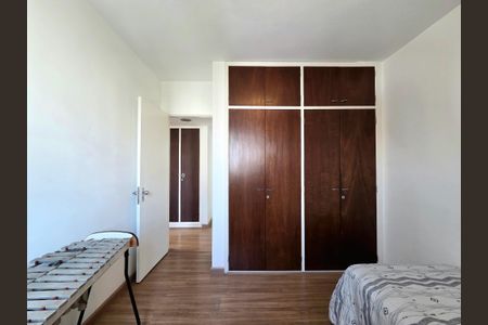 Apartamento à venda com 95m², 3 quartos e 1 vaga Apartamento à venda com 95m², 3 quartos e 1 vagaQuarto 2