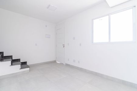 Sala de apartamento para alugar com 2 quartos, 47m² em Vila Ré, São Paulo