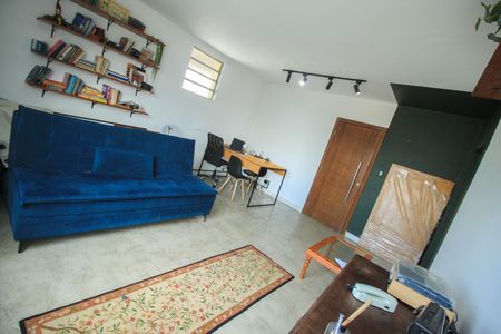 Apartamento para alugar com 75m², 1 quarto e sem vaga