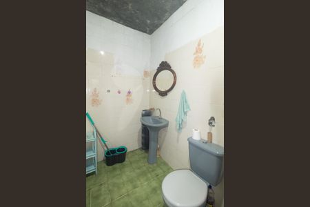 Casa para alugar com 200m², 3 quartos e 2 vagasBanheiro Social