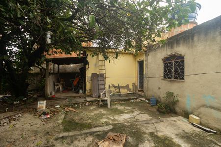 Casa para alugar com 200m², 3 quartos e 2 vagasQuintal