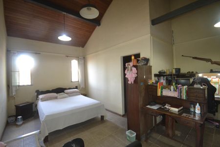 Casa para alugar com 3000m², 3 quartos e 4 vagas