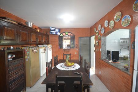 Casa para alugar com 3000m², 3 quartos e 4 vagas