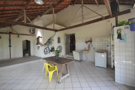 Casa para alugar com 3000m², 3 quartos e 4 vagas