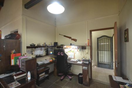 Casa para alugar com 3000m², 3 quartos e 4 vagas