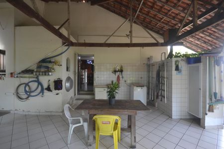 Casa para alugar com 3000m², 3 quartos e 4 vagas