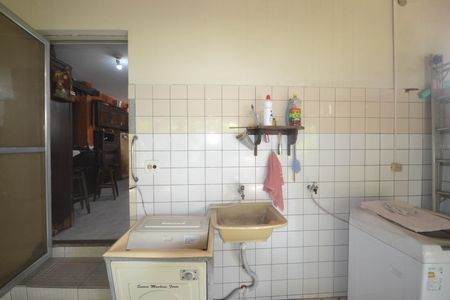 Casa para alugar com 3000m², 3 quartos e 4 vagas