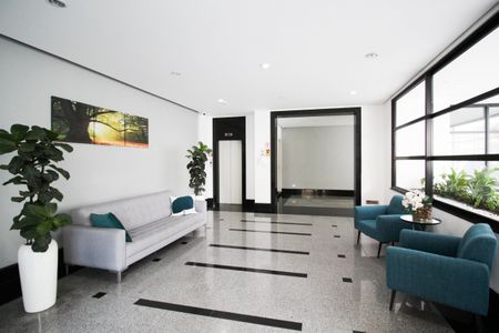 Apartamento à venda com 93m², 2 quartos e 2 vagasHall