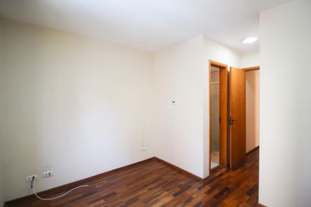 Apartamento à venda com 93m², 2 quartos e 2 vagasSuíte 