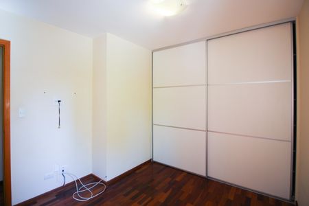 Apartamento à venda com 93m², 2 quartos e 2 vagasQuarto 1