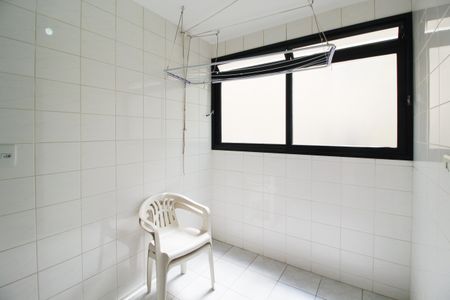 Apartamento à venda com 93m², 2 quartos e 2 vagasÁrea de Serviço