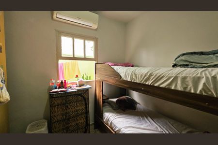 Casa à venda com 220m², 3 quartos e 3 vagas