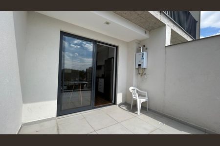 Varanda de kitnet/studio para alugar com 1 quarto, 29m² em Prado Velho, Curitiba