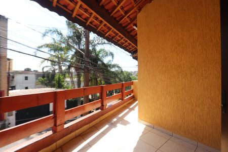 Casa à venda com 245m², 4 quartos e 2 vagasVaranda da Suíte