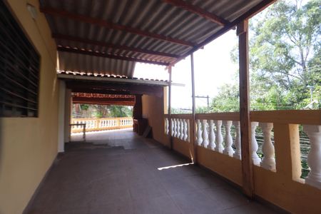 Casa à venda com 245m², 4 quartos e 2 vagasTerraço