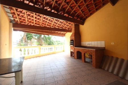 Casa à venda com 245m², 4 quartos e 2 vagasTerraço