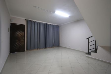 Sala de casa à venda com 4 quartos, 245m² em Jardim Sapopemba, São Paulo