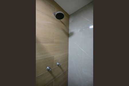 Apartamento à venda com 37m², 2 quartos e sem vagaChuveiro da Suíte
