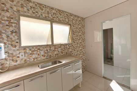 Apartamento à venda com 62m², 2 quartos e 1 vagaCozinha