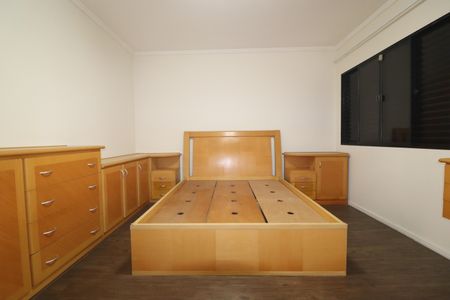 Casa para alugar com 255m², 3 quartos e 3 vagasQuarto 1 suíte